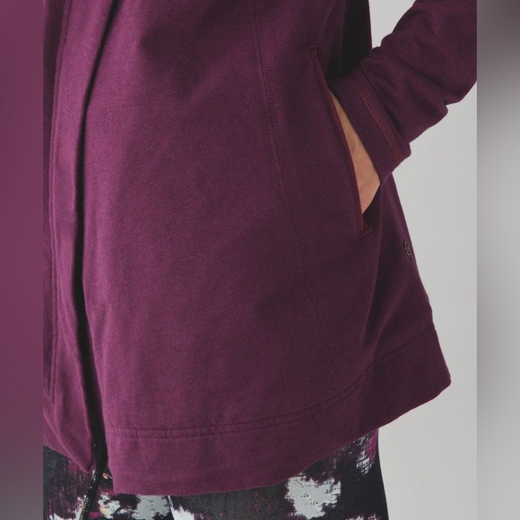 Lululemon Restore Wrap - Picture 4 of 5